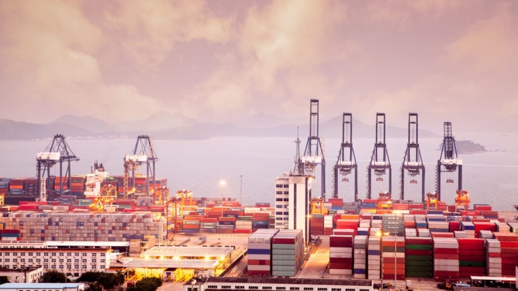 Versand von China nach Großbritannien: Alles, was Sie wissen müssen 14 Wichtigste Containerhäfen in China